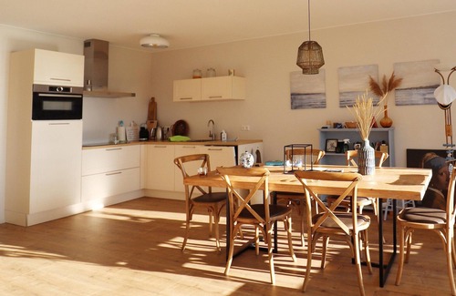 Heeg Apartment | Apartment in Heeg with Heegermeer Views
