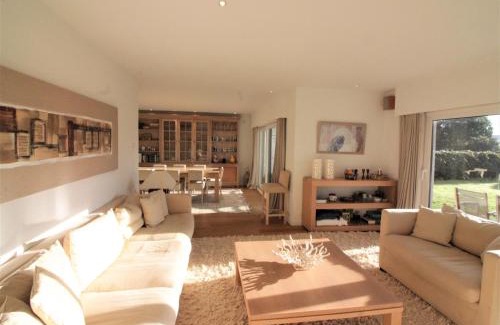Het Zoute Apartment | Apartment in Het Zoute near Beaches