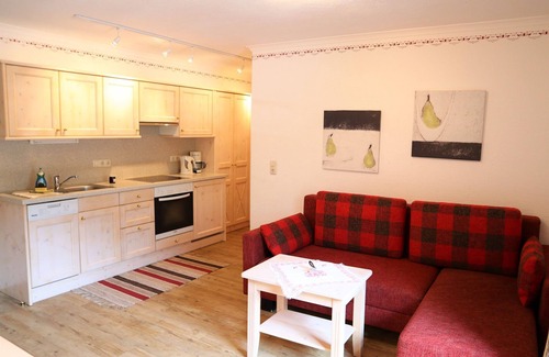 Krimml Apartment | Apartment in Krimml with balcony