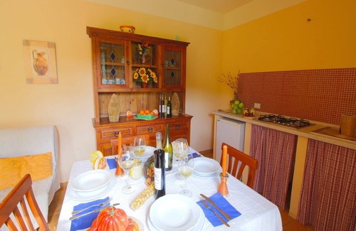 Apecchio Cottage | Apartment in Marche with Pool & Terrace