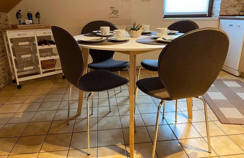 Mersheim Apartment | Apartment in Merlsheim mit Garten
