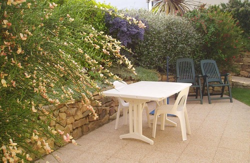 Saint-Pol-de-Leon Apartment | Apartment in new house 200m from the beach in a quiet area