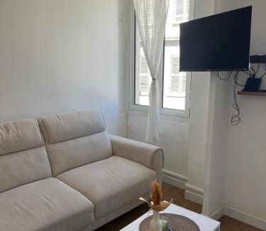 Noailles Apartment | Apartment in Noailles Marseille