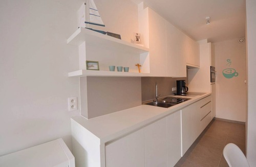 Oostduinkerke-Bad Apartment | Apartment in Oostduinkerke near the Beach