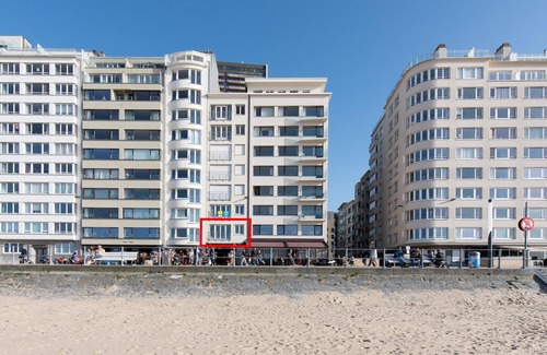 Mariakerke Apartment | Apartment in Ostend with Sea Views