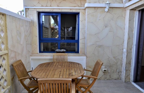 Tarajalillo Apartment | Apartment in Playa Feliz