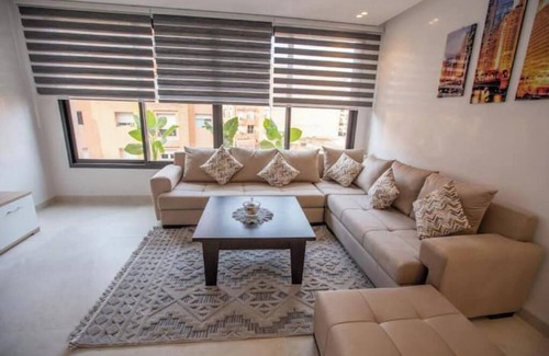 Hivernage Apartment | Apartment in Prestigieux.