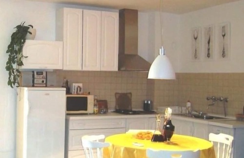 Prvic Luka Apartment | Apartment in Prvić Luka with Seaview, Terrace, Air condition, WIFI (3347-1)
