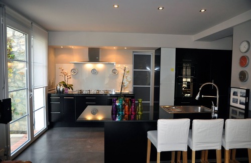 Mouans-Sartoux Apartment | Apartment in renovated contemporary villa, great location and quiet.