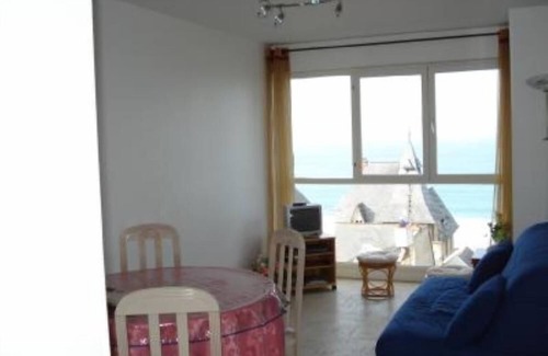 Perros-Guirec Apartment | Apartment in residence 37 bis rue du Maréchal Foch 22700 Perros Guirec