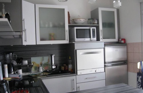 Issoire Apartment | apartment in residence: tourist site.