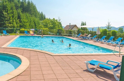 Saales Apartment | Apartment in Saâles with Heated Pool