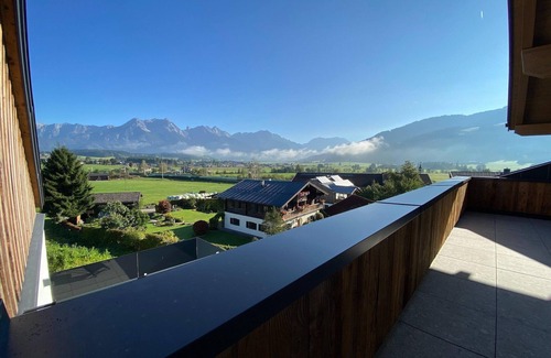 Saalfelden am Steinernen Meer Apartment | Apartment in Saalfelden near Ski Slopes