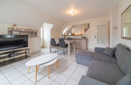Chalon-sur-Saone Apartment | Apartment in the city center