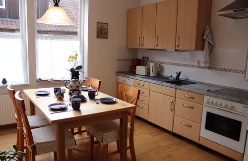 Hermannsburg Apartment | Apartment in the center, ground floor, family friendly, large garden.