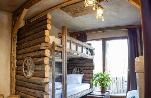 Coswig Apartment | Apartment in the carriage builder's house, bottom right
