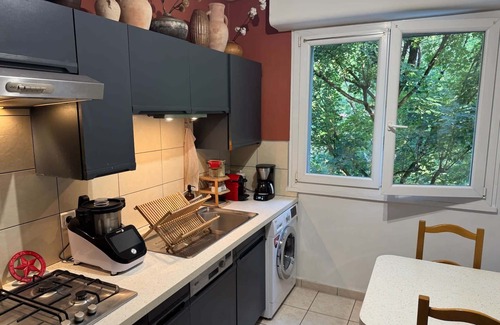 Charlier - Valvert Apartment | Apartment in the city - exceptional view