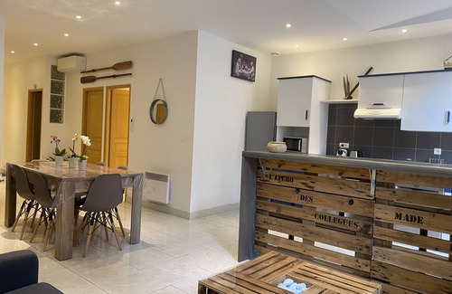 Opera Apartment | Apartment in the heart of the old port
