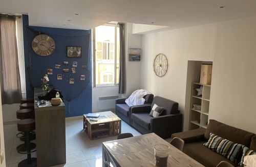 Opera Apartment | Apartment in the heart of the old port