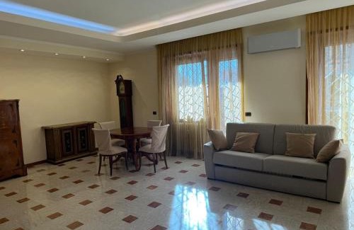Quartiere XX Ardeatino Apartment | Apartment in the heart of EUR