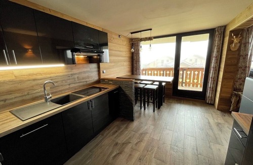 Bergers Apartment | Apartment in the heart of Alpe d'Huez, sleeps 8, south-facing terrace