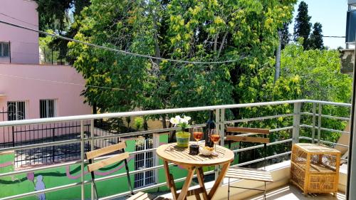 Thissio Apartment | Apartment in the Historical Center of Athens