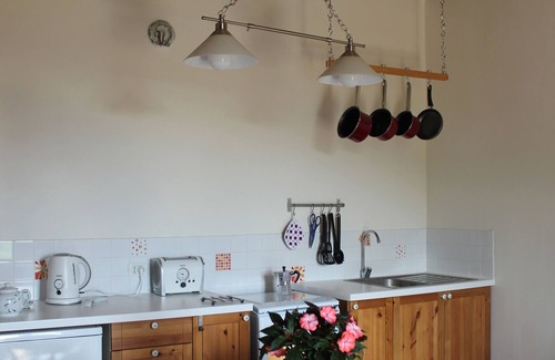 Levice Apartment | Apartment in the Langhe hills, not far from Alba, with stunning views