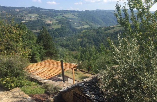 Levice Apartment | Apartment in the Langhe hills, not far from Alba, with stunning views