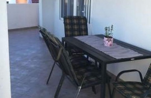 Tribunj Apartment | Apartment in Tribunj with Balcony, Air condition, WIFI (5038-3)