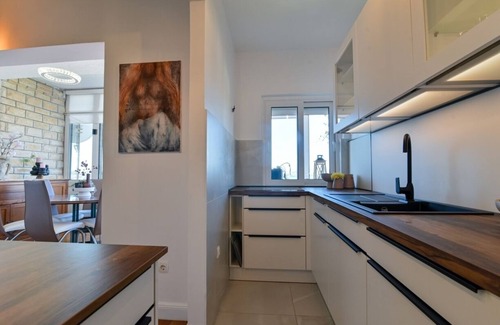 Trogir Apartment | Apartment in Trogir with Seaview, Terrace, Air condition, WIFI (3459-2)