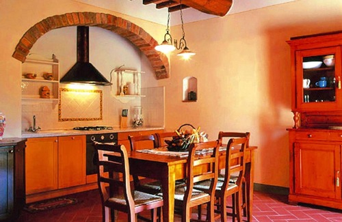 Gambassi Terme Apartment | Apartment in Tuscany with Pool & Golf