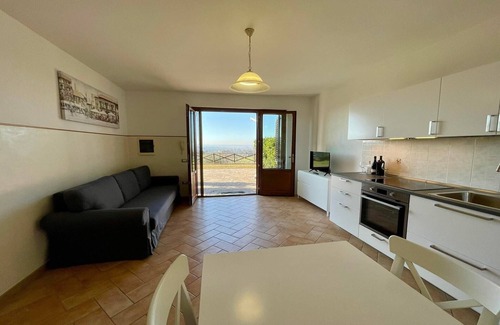 Larciano Apartment | Apartment in Tuscany near Montecatini Golf Club