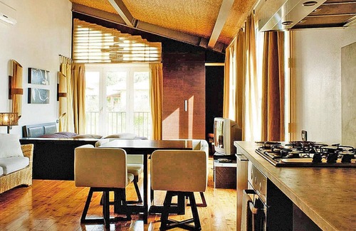 Fucecchio Apartment | Apartment in Vinci with Pool & Wellness