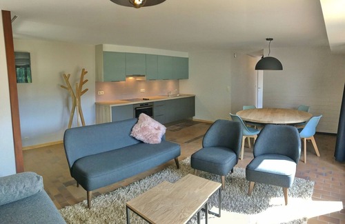 Vielsalm Apartment | Apartment in Vielsalm with Private Sauna