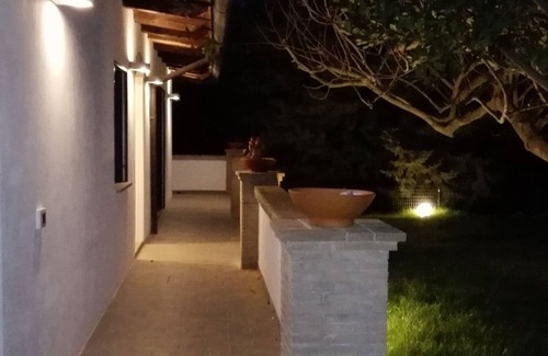 Tragliatella Apartment | Apartment in villa, independent, welcoming, spacious with fine finishes.
