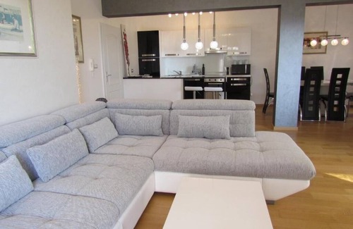 Zambratija Apartment | Apartment in Zambratija with Seaview, Terrace, Air condition, WIFI (4961-1)