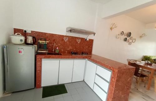 Si Rusa Apartment | Apartment Islam Bayu Beach PD