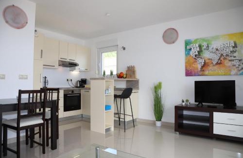 Marusici Apartment | Apartment - Island View