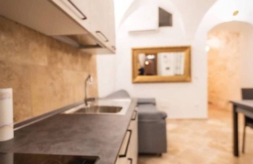 SantʼAgata di Puglia Apartment | Apartment 'Cafuorchie - Arco Pronti' with Mountain View, Wi-Fi and Air Conditioning