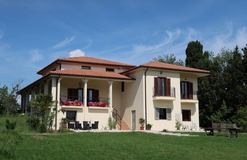 Bolognano Apartment | Apartment in the "Majella" National Park near the sea and mountains