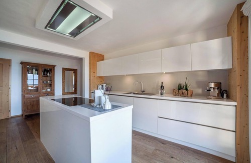 San Martino in Passiria Apartment | Apartment “ Bergsuite” with Mountain View, Balcony, Garden & Wi-Fi