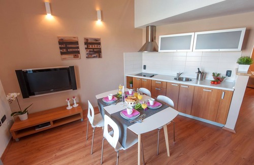 Poljana Apartment | Apartment Ivan - great location: A2(2+2) - Poljana, Island Ugljan, Croatia
