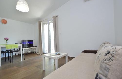 Tribunj Apartment | Apartment Ivka-3 by Interhome