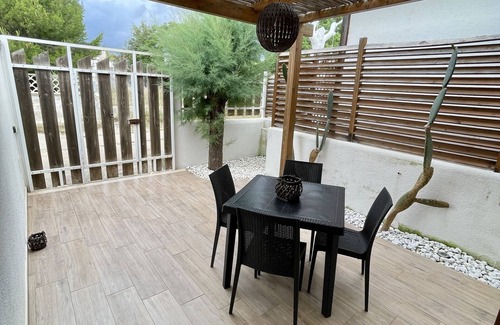 Torre Squillace Apartment | Apartment just a few steps from the sea to enjoy a relaxing vacation