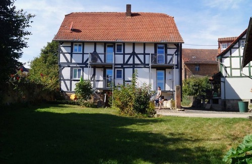 Gudensberg Apartment | Apartment 'Kammer' with Shared Terrace, Shared Garden and Wi-Fi