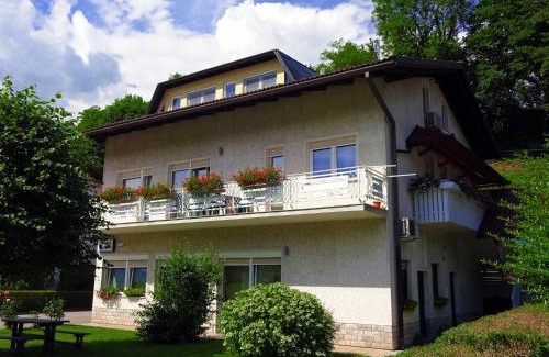 Tolmin House | Apartment Kanalec