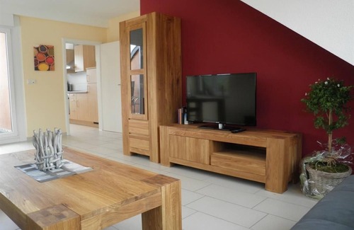 Greimerath Bed & Breakfast | Apartment Kastanienallee - Gästehaus Greimerather Forst