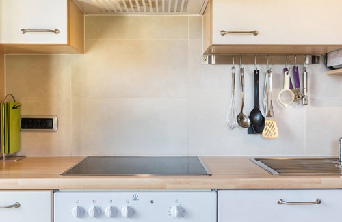 San Lorenzo di Sebato Apartment | Apartment 'Kehrerhof - Alpina' with Mountain View, Balcony & Wi-Fi