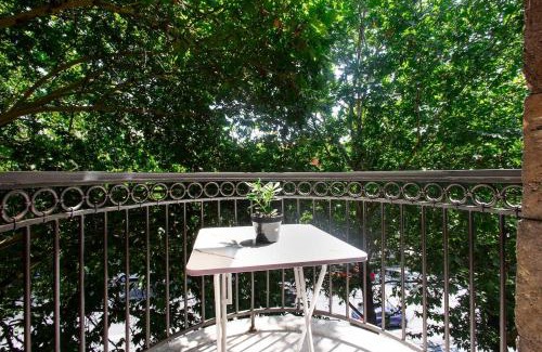 Kentron Apartment | Apartment KeyGo #0178 near Cascade