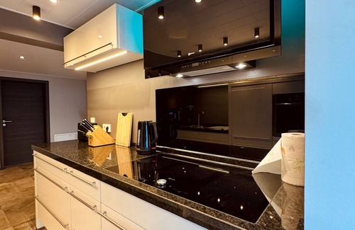 Feuerscheid Apartment | Apartment 'Kleine Oase - Lot54' with Private Garden and Wi-Fi